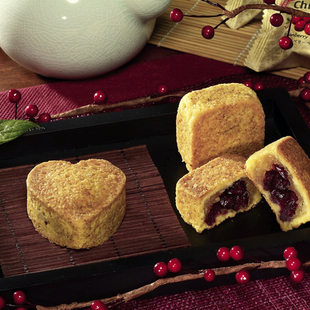  【预定5月12號到貨全國包郵】台灣佳德糕餅 蔓越莓鳳梨酥12入