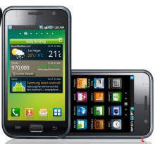 【四皇冠】魅影I9000 M9+双卡双待3G智能手机+电容屏+android2.2