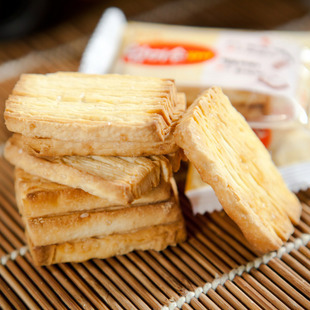  妈妈的味道！韩国原装进口零食 LOTTE乐天妈妈手派饼干 140(200)g