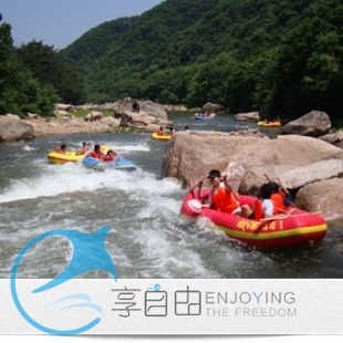 沈阳出发 丹东奇石峡漂流一日游/东北最美的漂流/辽宁户外旅游 沈阳出发 丹东奇石峡漂流一日游/东北最美的漂流/辽宁户外旅游