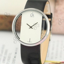Calvin Klein de la moda coreana de forma creativa temperamento mesa de cinturón negro femenino forma CK relojes relojes de señora