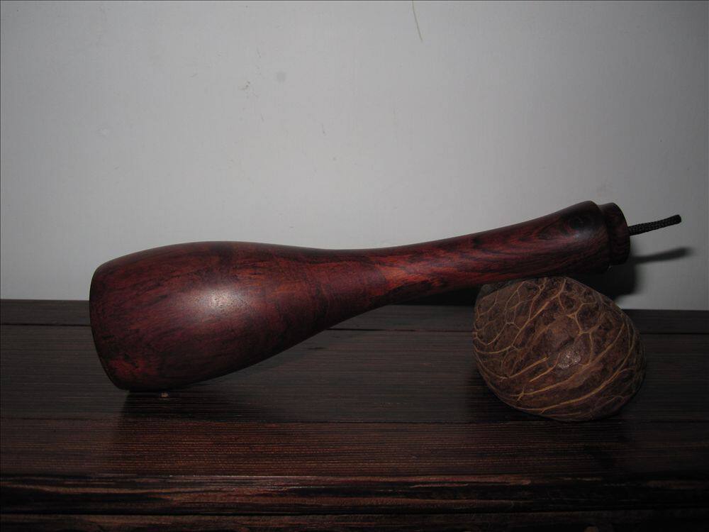 【紫玉<span class=H>之家</span>】<span class=H>海南</span>黄花梨--胎毛笔杆\毛笔杆\大手抓笔（13*3.55）