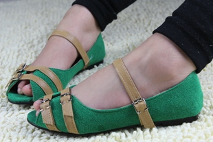  亏本清仓凉鞋 新款鱼嘴浅口皮带扣平底平跟单鞋 舒适休闲低帮女鞋