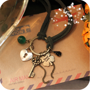  E5100 橄榄绿皮绒绳四叶草钥匙心锁多吊坠森林系脚链 复古 7g