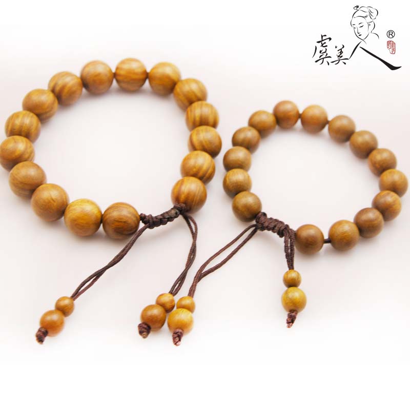 虞美人 天然正品 绿檀木 佛珠 手链 包邮! 虞美人 天然正品 绿檀木 佛珠 手链 包邮!