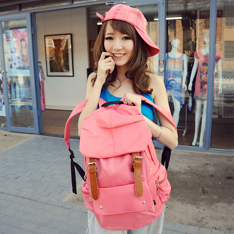 背包休闲背包旅行包...