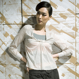 2010春装太平鸟女装/前胸抽褶长衬衫AJ910400专柜正品