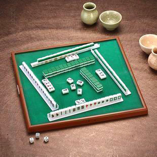 ★创意礼品★迷你麻将 便携式旅游麻将 带桌子（送扑克牌）