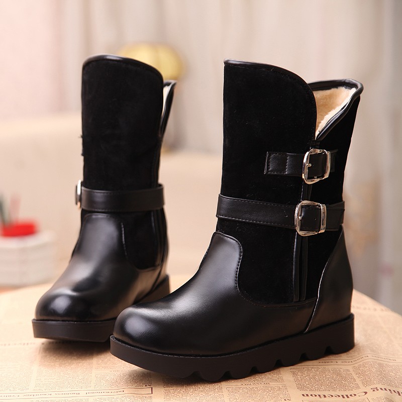 时尚潮流保暖雪地靴...