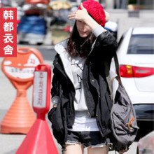 韩都衣舍旗舰店正品代购韩版2011秋<span class=H>冬装</span>新款收腰带帽外套EJ0961