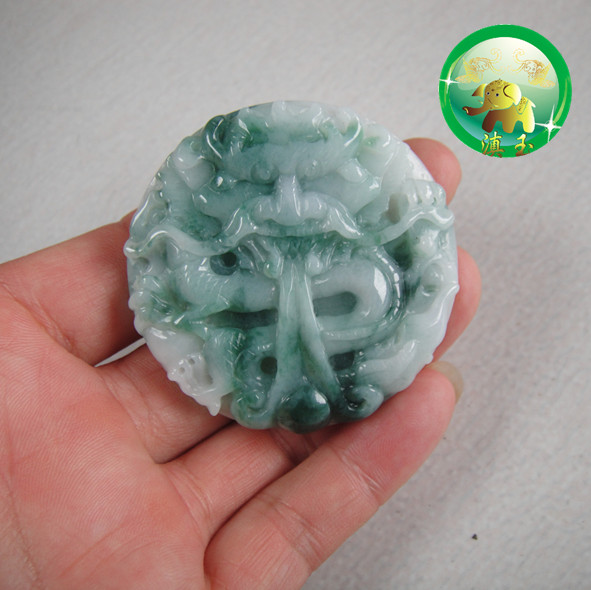云南玉器缅甸A货翡翠 吸金腾龙 如意腰牌 2018新款搭配饰品在类目 珠宝/钻石/翡翠/黄金, 翡翠(新), 其他中 - 来自Buy2taobao.com提供专业的淘宝代购服务