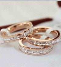  Cartier Cartier Shi Hualuo cristal anillo de diamantes de perforación Super Flash completo anillos de cristal anillos de diamantes