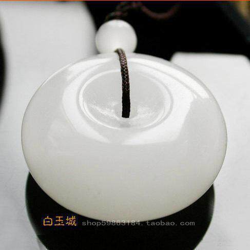 中秋节秒杀 满2送貔貅 和田玉平安扣 一级白玉平安扣 包邮120元!