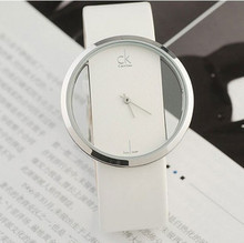 Modelos de explosión!  La Sra. CK Reloj de señora de moda reloj de Corea simple y transparente de Corea lista de vigilancia de las mujeres