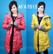 2011新款<span class=H>艾莱依</span>佳AFA7015 女式中长款<span class=H>羽绒</span><span class=H>服</span>顺丰包邮送小礼物