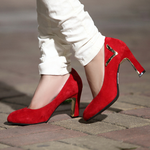  正品星期六女鞋 高跟婚鞋真皮 粗跟圆头工作鞋单鞋ss23S17061