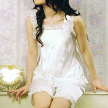 真丝睡衣家居服套装 88元（特价包邮）