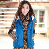 连体帽毛 <em>马夹</em>