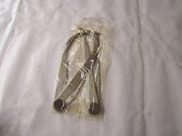 The calipers/Outside calipers/Inside and outside calipers 150/200/250in the Hardware/Tool , Hand Tools , Measuring Tools , Calipers category - from Buy2taobao.com to provide professional Taobao agent buy service