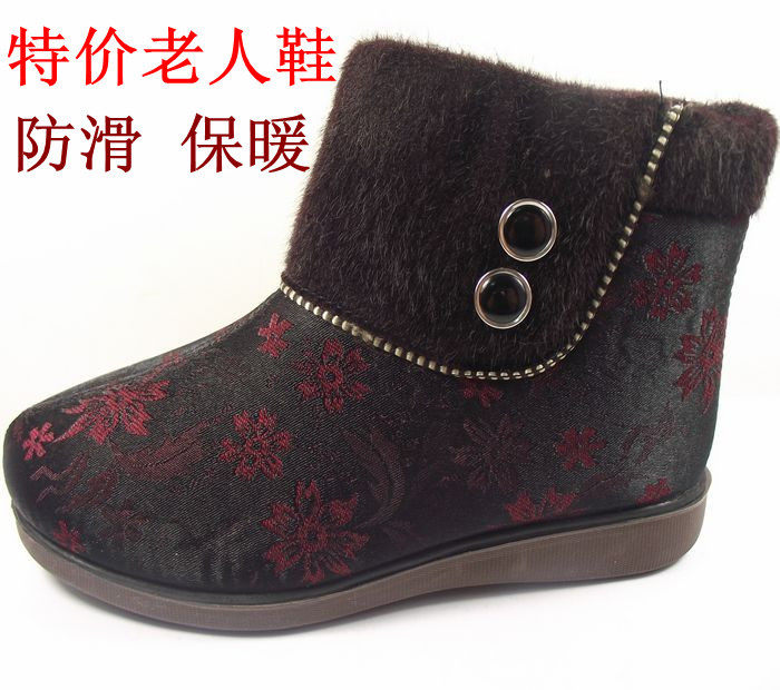 特价老北京布鞋女靴中老年棉靴雪地平底防滑保暖软底棉鞋短靴