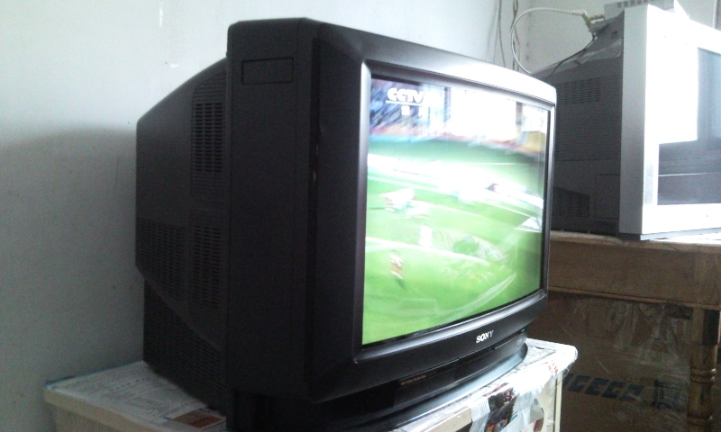 日本经典超平索尼二手28寸W系列电视机 原装