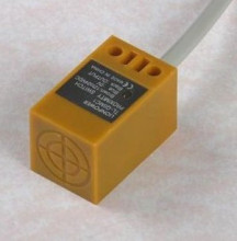 OMRON 全新欧姆龙 接近开关/传感器 TL-Q5MC1