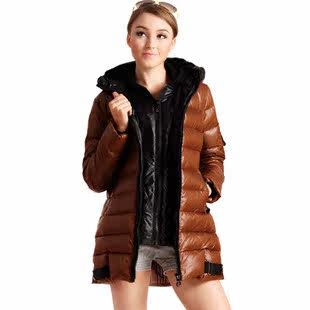 <span class=H>羽绒</span><span class=H>服</span> 新款 时尚休闲 连帽中长款双层拉链女式<span class=H>羽绒</span><span class=H>服</span>Z1173