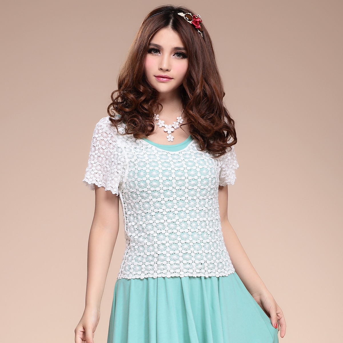 小清新镂空罩衫圆领...