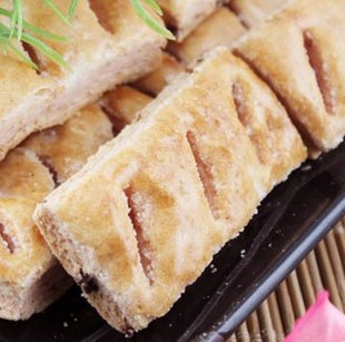  台湾特产 零食 布诺 奶油葡萄派83g/盒 葡萄松塔 进口饼干 点心