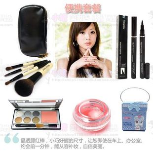 Beautiful said  recommended packages matching makeup eyeliner, eye shadow and lip frozen remove make cotton wearing little makeup brush