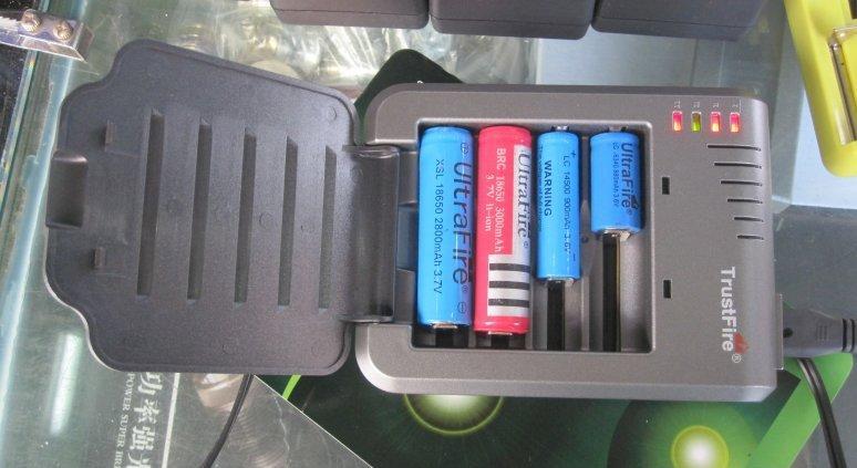 TrustFire TR003P4 Four slots 18650/14500/16340 3.6V Multi-Chargerin the Outdoor/Mountaineer/Camping/Travel Goods , Outdoor Lighting , Lighting Accessories , Charger category - from Buy2taobao.com to provide professional Taobao agent buy service