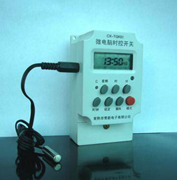 国内最安全定时器：\常新牌\TGK01C型\温控型定时开关\国内首创