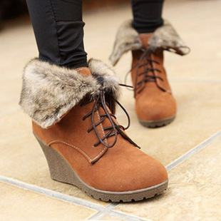 韩版女鞋子女靴...