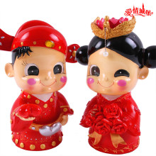 结婚礼品压床娃娃存钱罐摆件婚庆公仔树脂娃娃时尚树脂工艺品9002