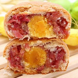  10个包邮云南特产滇味堂精制云腿蛋黄月饼云腿月饼宣威火腿肉80克