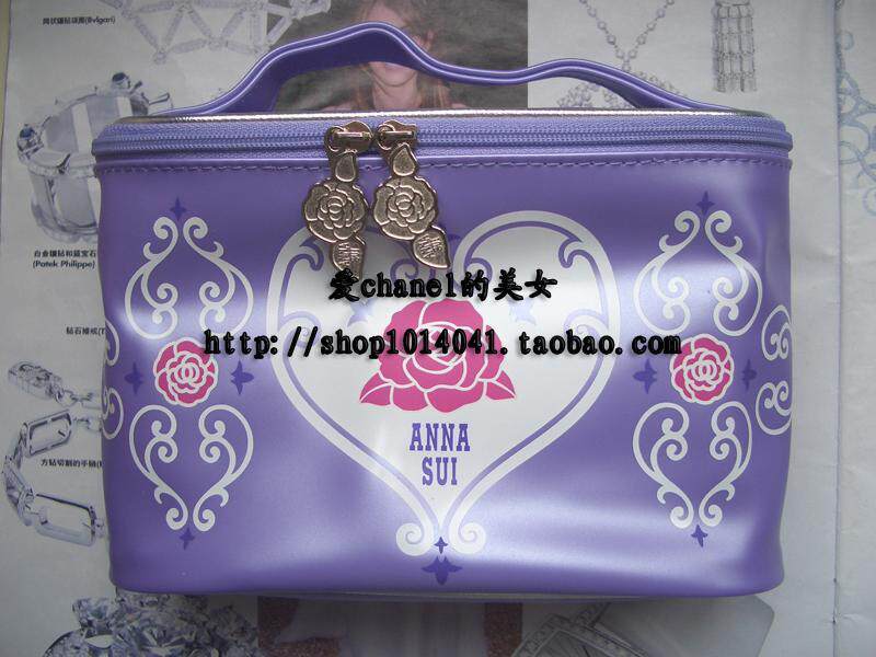 双皇冠 Anna sui安娜苏限量紫色心形蔷薇刷具<span class=H>包</span><span class=H>化妆</span><span class=H>包</span>