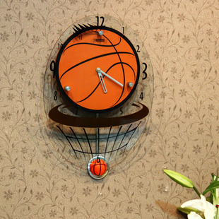 篮球静音挂钟摇摆挂钟客厅卧室装饰钟
