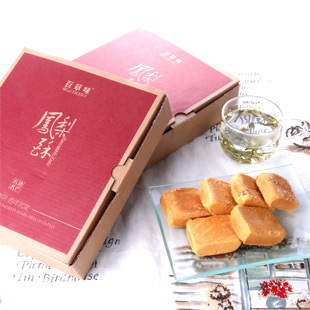  百草味 休闲零食 台湾特色小吃 糕点 凤梨酥300g精品盒装