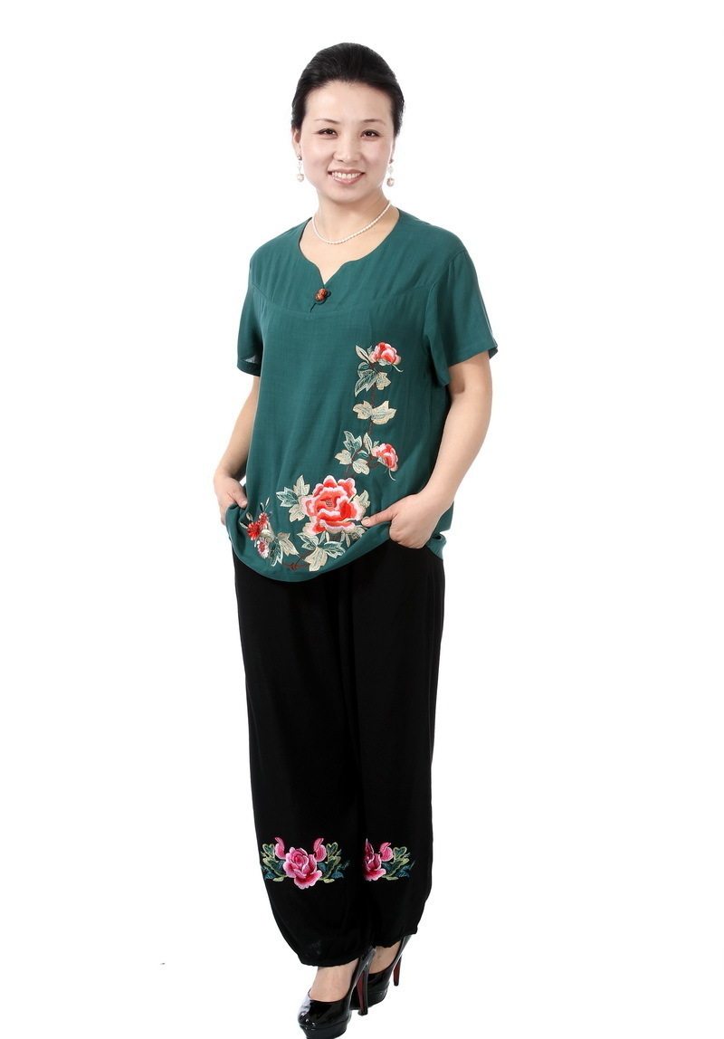 2012<span class=H>中</span><span class=H>老年</span>女装套装<span class=H>中</span><span class=H>老年</span>人<span class=H>服装</span>短袖T恤时尚妈妈装夏装 牡丹花