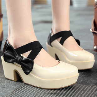 同款蝴蝶结厚底娃娃鞋...