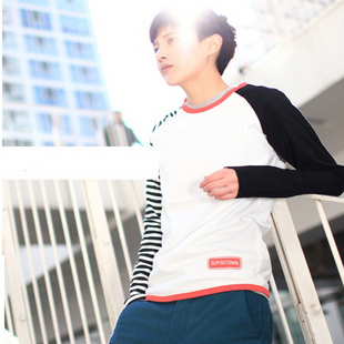 长袖t恤个性条纹袖子...