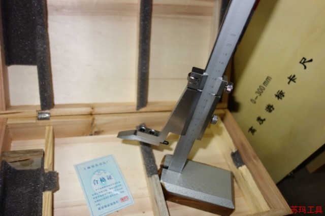 上量高度尺 高度游标卡尺0-200 0-300 0-500mm在类目 五金/工具, 手动工具, 测量工具, 游标卡尺中 - 来自Buy2taobao.com提供专业的淘宝代购服务