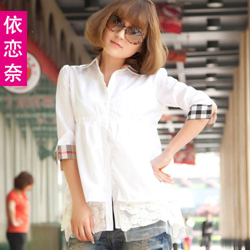 <span class=H>依恋</span>奈2012春夏新款韩版中袖白色衬衣翻领衬衫女复古蕾丝裙摆上衣