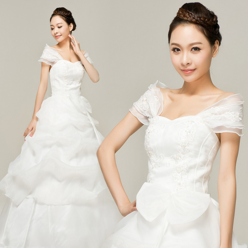 2013新款韩版正品公主齐地白色婚纱千色新娘礼服 双肩婚纱 2013新款韩版正品公主齐地白色婚纱千色新娘礼服 双肩婚纱