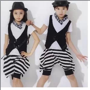 新款儿童现代舞台舞蹈服 男女孩爵士舞蹈套装