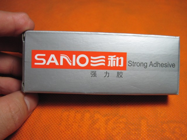 车用AB胶水汽车三和胶水 正品二合一强力胶 AB胶车用胶水 胶水在类目 汽车/用品/配件/改装, 汽车外饰品/加装装潢/防护, 汽车防护, 车用密封胶条中 - 来自Buy2taobao.com提供专业的淘宝代购服务
