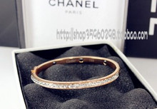 Un especial de media Cartier Cartier anillos de titanio cristal de diamante de oro rosa de 14 quilates brazalete de oro nunca se desvanecerá