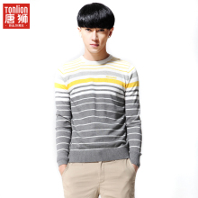 【品牌特卖】秋装 唐狮休闲毛衣男装圆领条纹线衫C109 原价159 【品牌特卖】秋装 唐狮休闲毛衣男装圆领条纹线衫C109 原价159