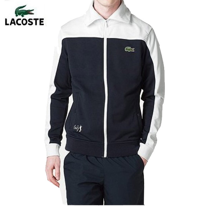 Белый костюм Lacoste