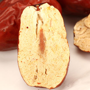  枣 红枣 新疆和田枣 龙穿城特级六星大枣500g 免洗 新疆特产包邮